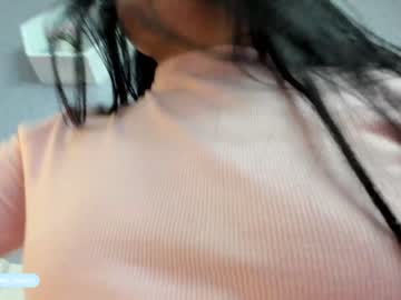 cam girl pavlovacoluccii_ image #1271465