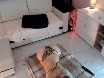 cam girl amourvenenum image #2932976