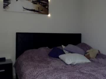 cam girl hugetittiesgerda image #2820352