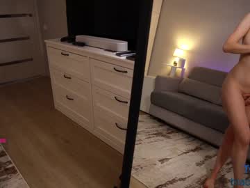 cam girl _blackbee_ image #3046073