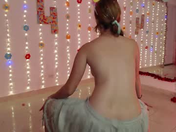 cam girl cutenataly image #879400