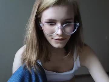cam girl elsa_limerence image #4016595