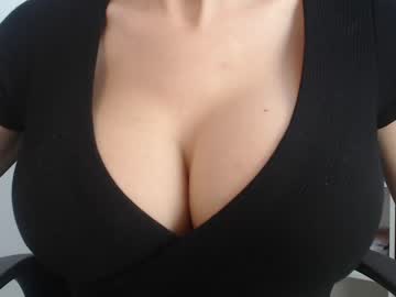 cam girl eat_mee_out image #1635326