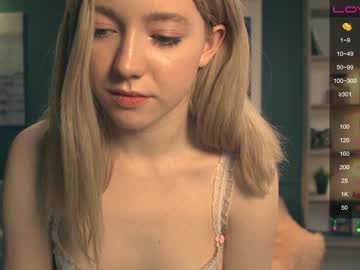 cam girl effielin image #875870