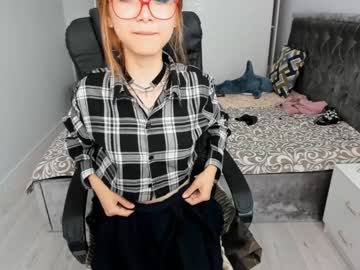 cam girl cherrypie_01 image #2432582