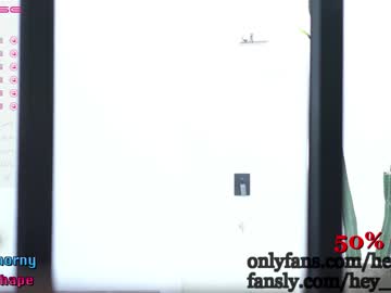 cam girl heyhorny_cb image #3421135