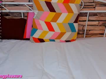 cam girl eugenetomas image #1320405