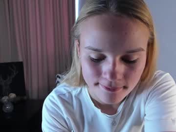 cam girl aislyheath image #4009171
