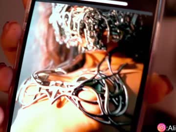 cam girl alicia_uwu image #3206660