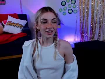 cam girl yourgirlmillie image #3476777