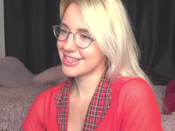 cam girl xtina__ image #3249822