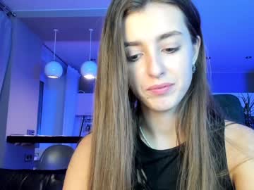 cam girl coy_amina_ image #3122285
