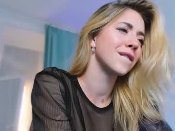 cam girl emmi_rosee image #2101790