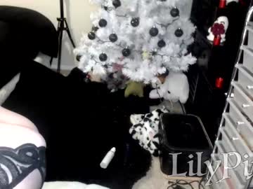cam girl lilypixel image #3248311