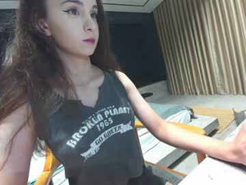 cam girl ehotlovea image #3575039