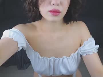 cam girl mia__lunaa image #4012600