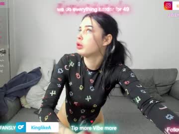 cam couple kinglikea image #3569223