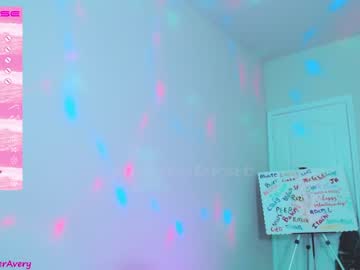 cam girl petitebrat image #3691241