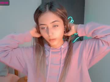 cam girl gummy_bear7 image #1300504