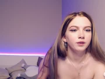 cam girl small_blondee image #217387