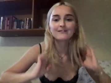 cam girl emishearts image #2750482