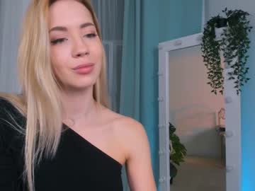 cam girl emmi_rosee image #1033248