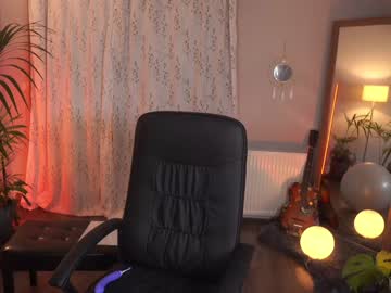 cam girl juicyandthepussyblvd image #3842866