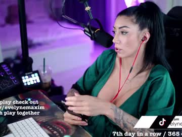 cam girl evelyne92 image #2041678