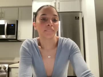 cam girl ittybity115598 image #3605970
