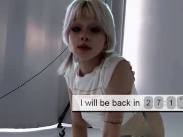 iamyolandi cam