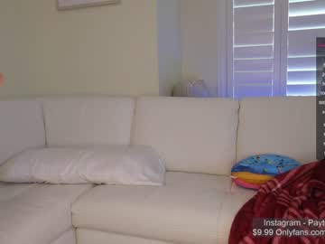 cam girl stonedbarbiexxx image #93335