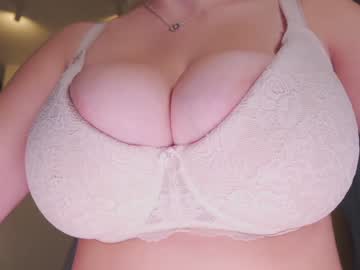 cam girl aveksmr image #330828