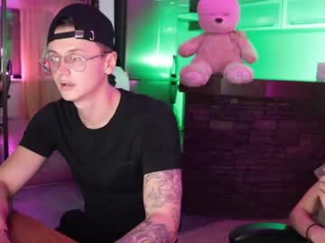 cam couple zef143pox143 image #2692528