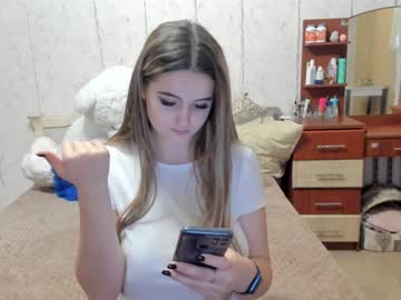 cam girl emmika_ image #2753957