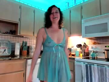 cam girl nellebeachgirl image #1243674