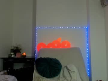 cam girl hotfallingdevil image #3593937
