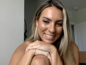 cam girl ariannakartel image #2342363