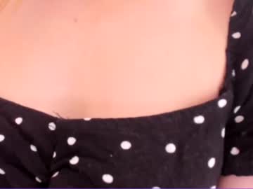 cam girl olli_ver image #3142222