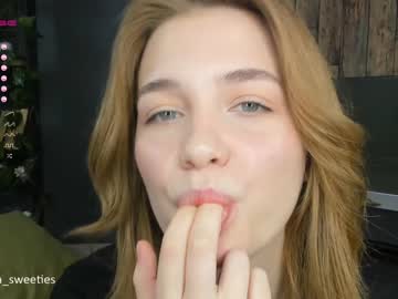 cam girl thomashelena image #1267568
