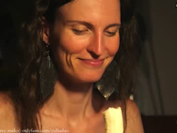 cam girl yulladao image #2328187