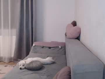 cam girl yourbubble image #2120753