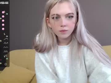 cam girl small_blondee image #1549707