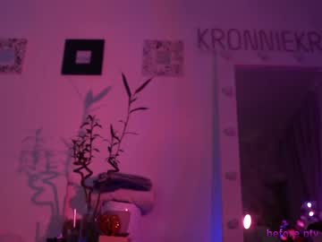 cam girl kronniekray image #1257768