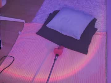 cam girl aveksmr image #2738055