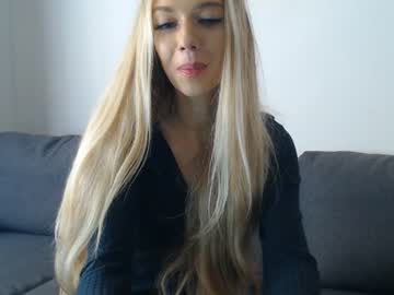 cam girl pervyblonde image #191932