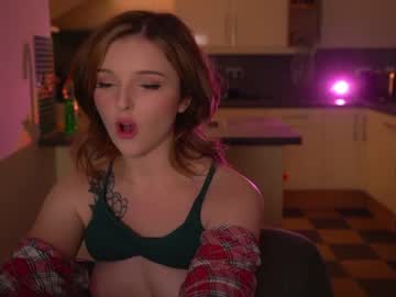 cam girl lucydelovely image #3290781
