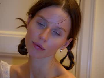cam girl ellaa91 image #3259032