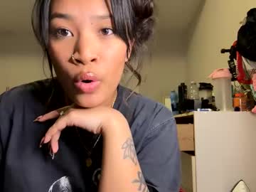cam girl goddessmamii image #4043199