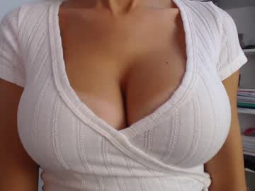 cam girl eat_mee_out image #2677421