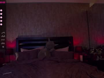 cam girl karrin image #799918